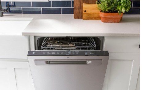 What to do If Your GE Dishwasher Won't Start
